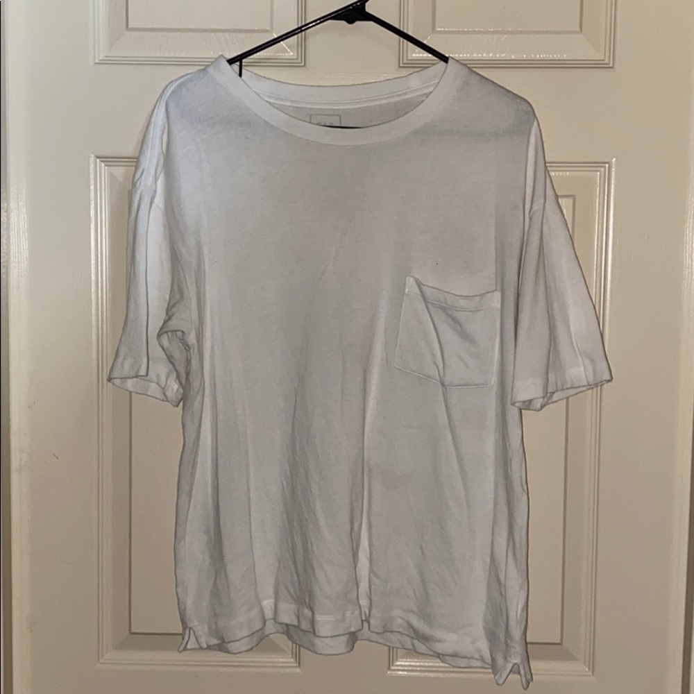 Gap White Pocket Tee